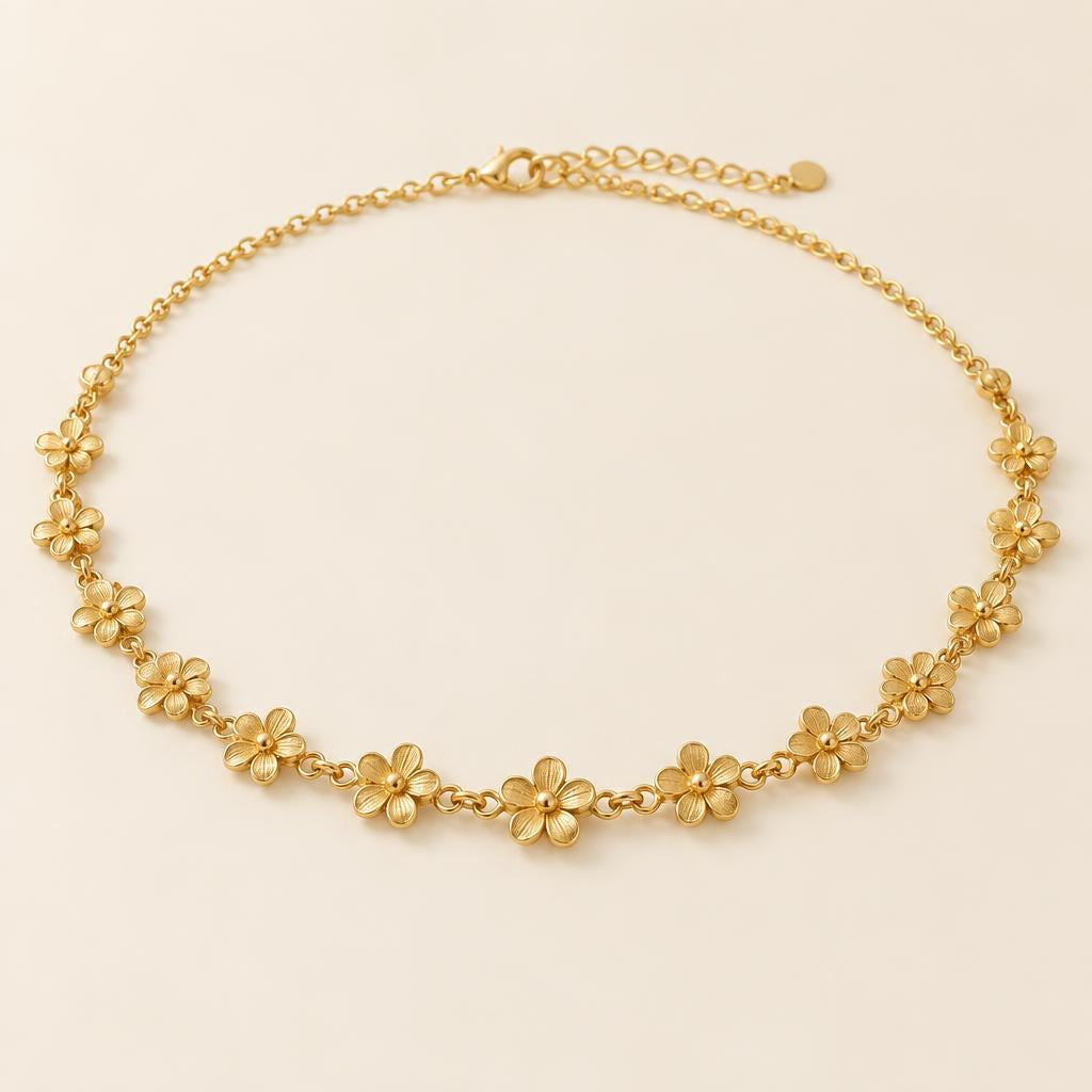Layla Lightweight Choker